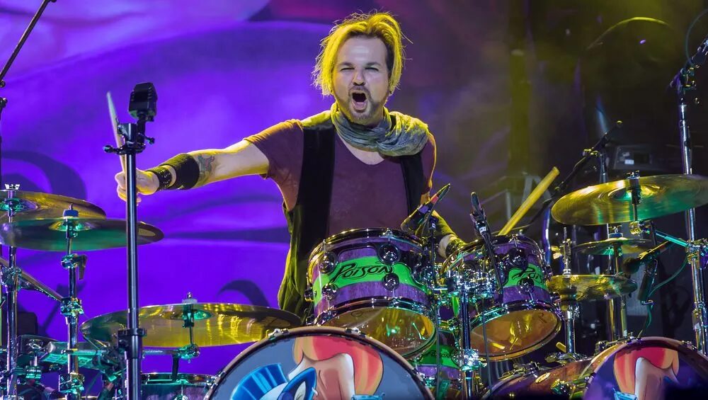 Rikki Rockett: “Poison No Hará Giras En 2025 Porque Bret No Quiere”