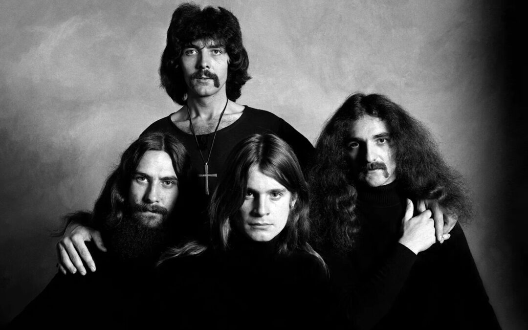 Adidas Y Aston Villa Celebran Legado De Ozzy Y Black Sabbath