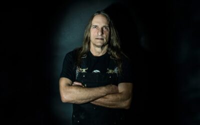 Tom Hunting, Baterista De Exodus Recuerda Al Guns N’ Roses De Los Ochenta: “Eran Un Desastre Pero Grandiosos También”.