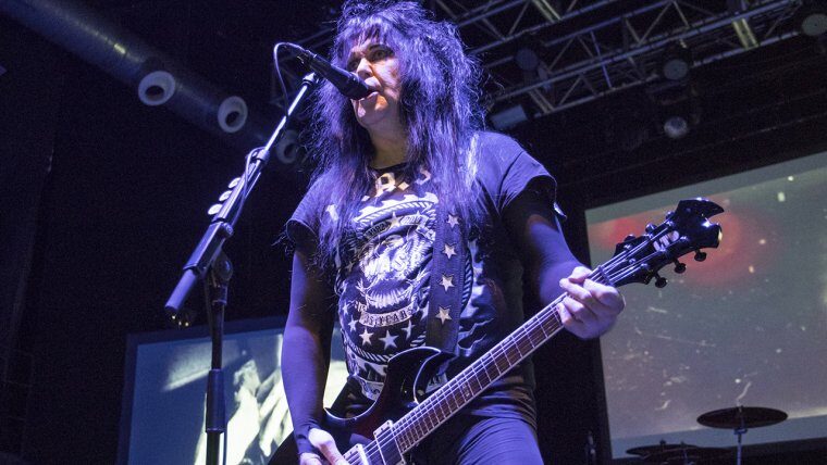 Blackie Lawless Trabaja En Su Autobiografía Y Recuperación Lumbar De Cara A Nuevas Ideas