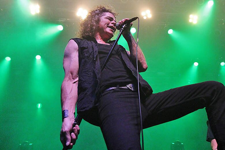 Bobby Blitz En Nuevo Álbum De Overkill: “Estamos Ahondando En 10 Canciones”