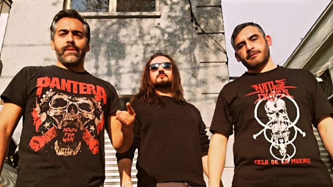 Crude Bastards tocata 31 dic. En el Bar “Clavero 46”